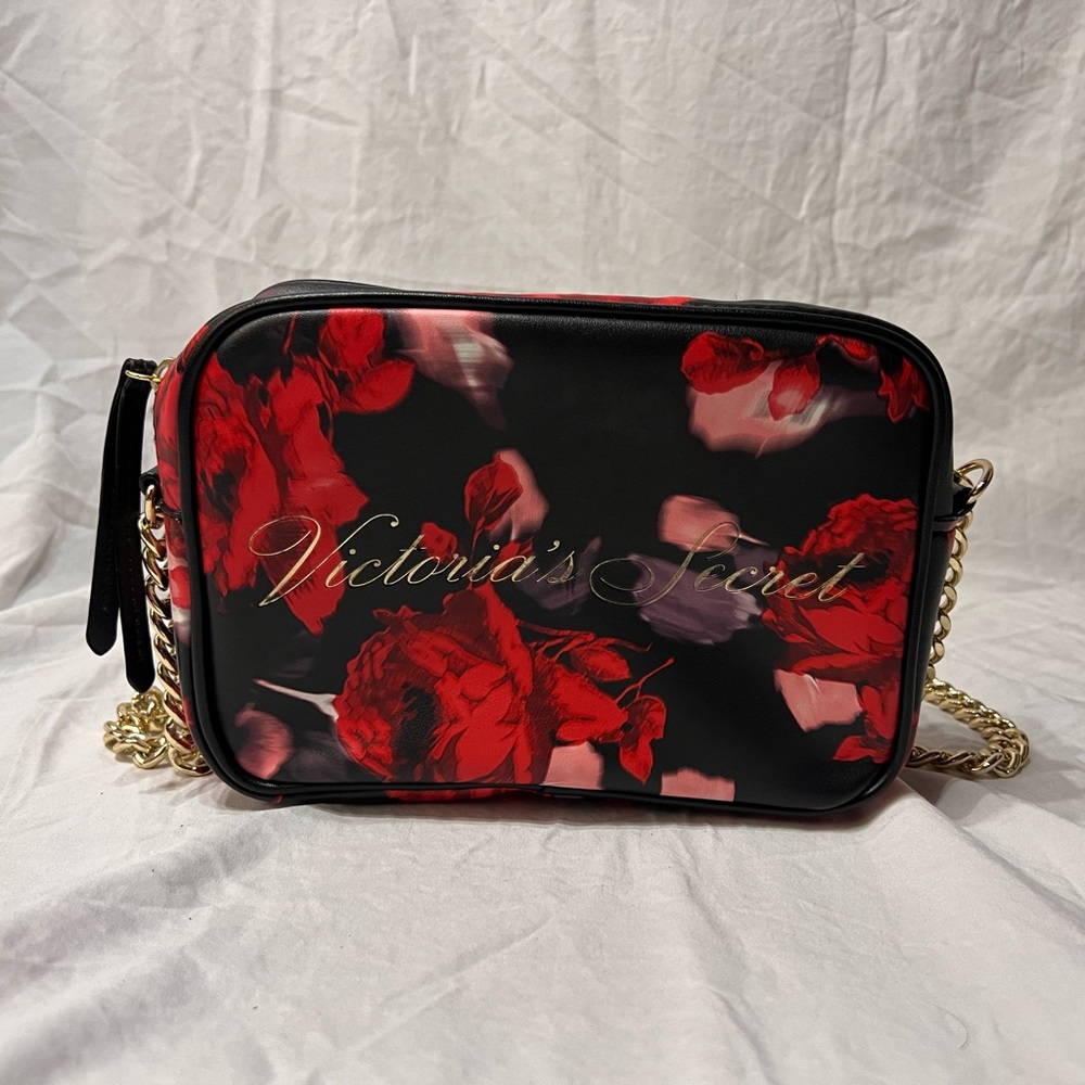 Victoria Secret crossbody purse